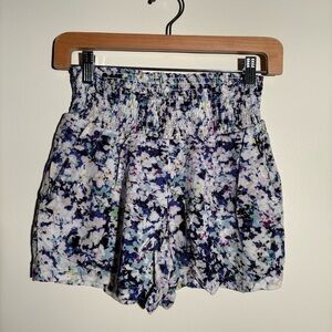 Cabi Floral Meadow Boxer Shorts